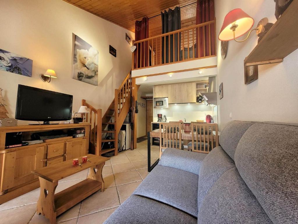 Résidence Lion D'or - Appartement rénové, centre station, au calme, exposé Est-Ouest MAE-1091