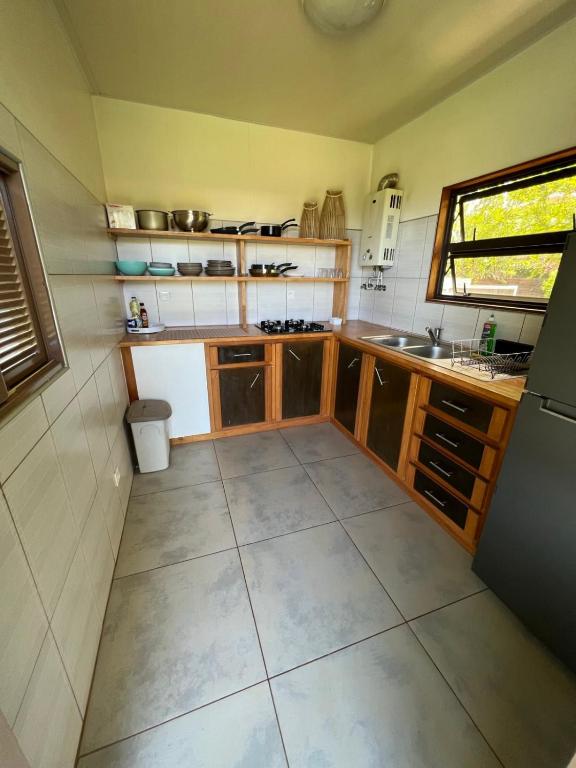 FARE APE - Modern bungalow near airport - photo 4 - Tahiti, Polynésie