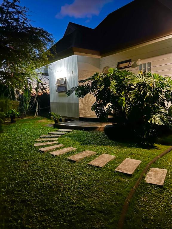 FARE APE - Modern bungalow near airport - photo 10 - Tahiti, Polynésie