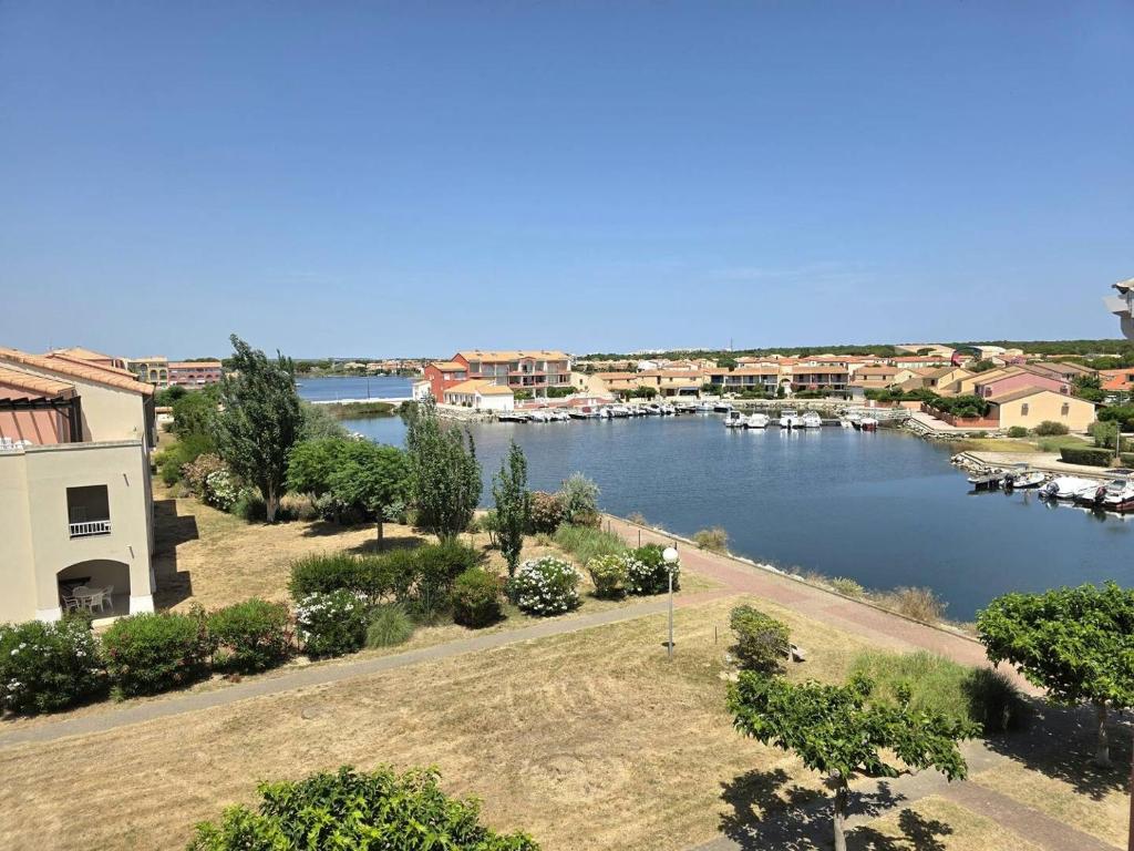 Résidence Les CaraÏbes - Appartement 2 pièces - 5 personnes - LE BARCARÈS. Réf: 9CRB_322 MAE-1543
