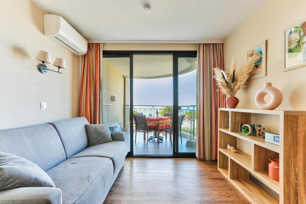 Résidence Cannes Villa Francia - maeva Home - Studio 4 personnes 1 coin cabine avec terrasse vue mer MAE-6353