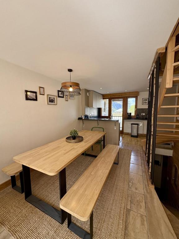 Chalet Cheval Liberte - Chalet rénové·WIFI·Balcon MAE-7773