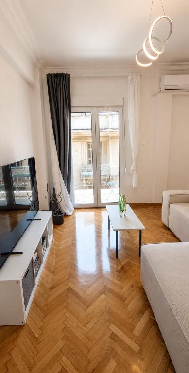 V32 - Athens Central Fully Equipped Apartment