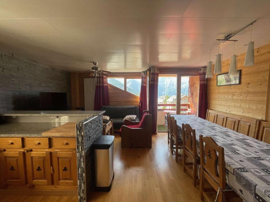 Résidence Les Bleuets - Appartement Coup de coeur en Plein Centre de station avec cave privative MAE-5391