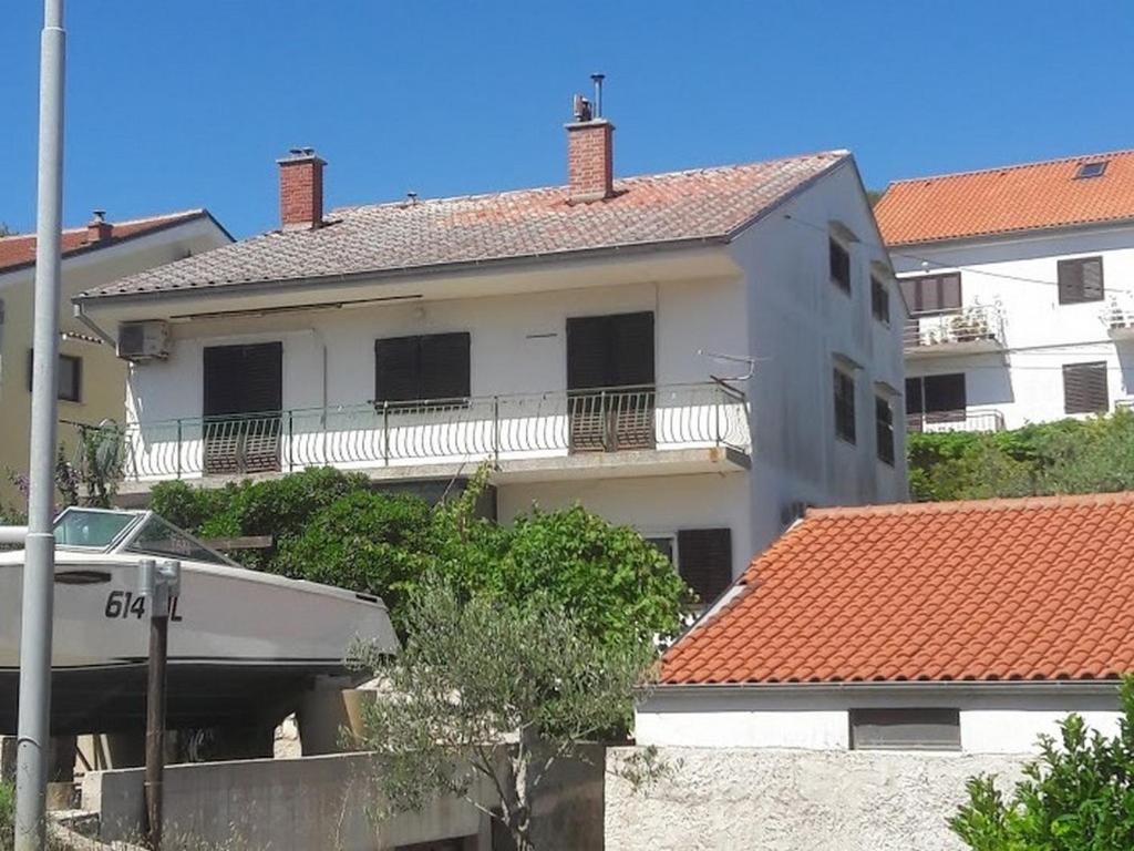 Apartments with a parking space Mali Losinj (Losinj) - 15858