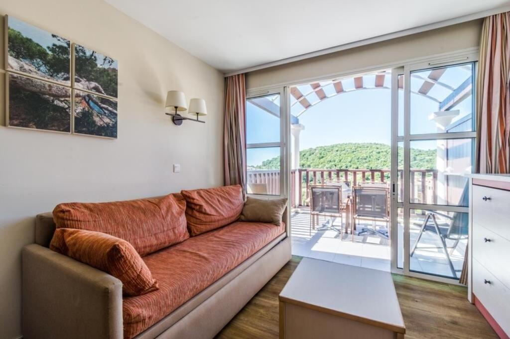 Résidence le Village de Cap Esterel - maeva Home - Appartement 5 personnes 1 chambre avec terrasse et parking MAE-6693