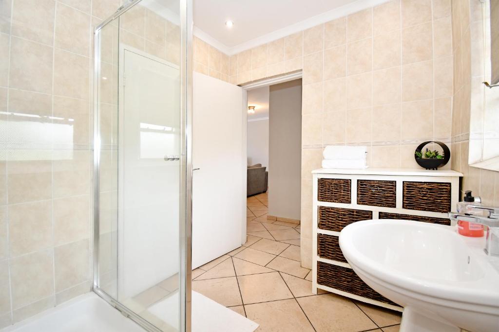 BM Gardens - 