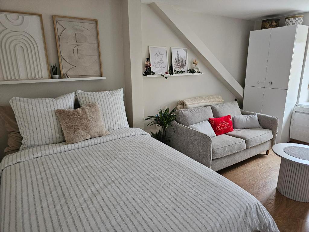 Studio tout confort proche gare et centre-ville
