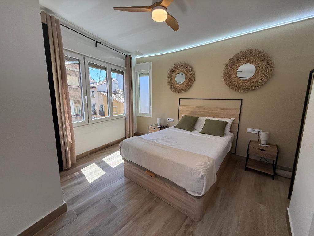 Grampy Boutique Hostal - Zaragoza Centro - Housity