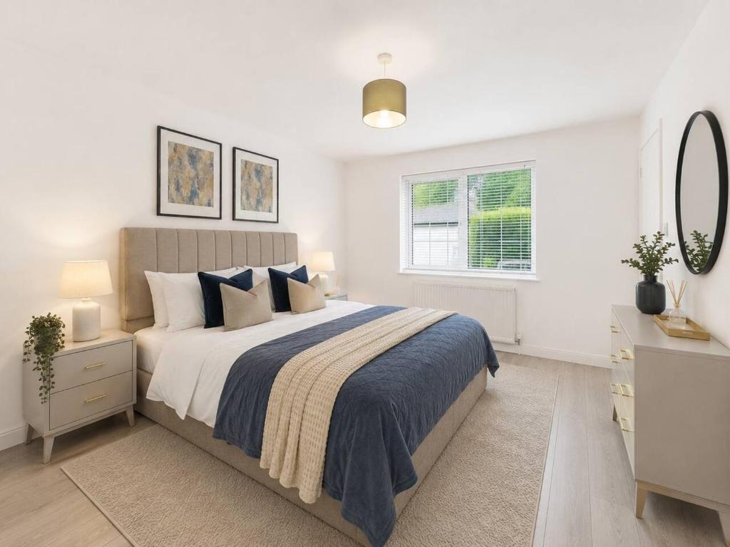 NEW Modern & Spacious Home in Oadby By Signature Stays - FREE Parking - Four-Bedroom House