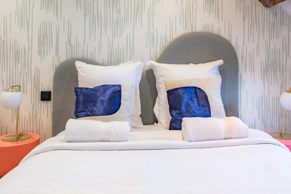 Bright AC Room Apartment in Marais Bastille