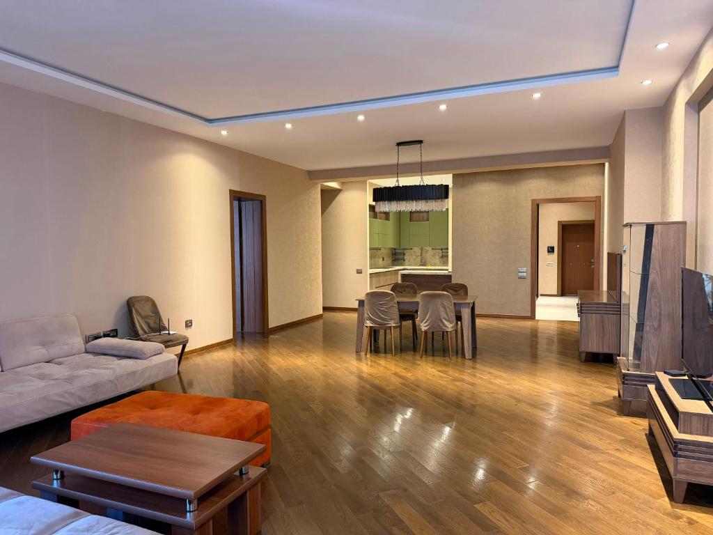 فضای داخلی AF luxury در باکو - تصویر ۳