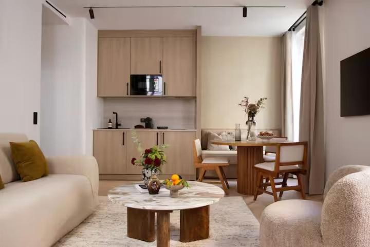 Superb air conditioned apartment Le Marais