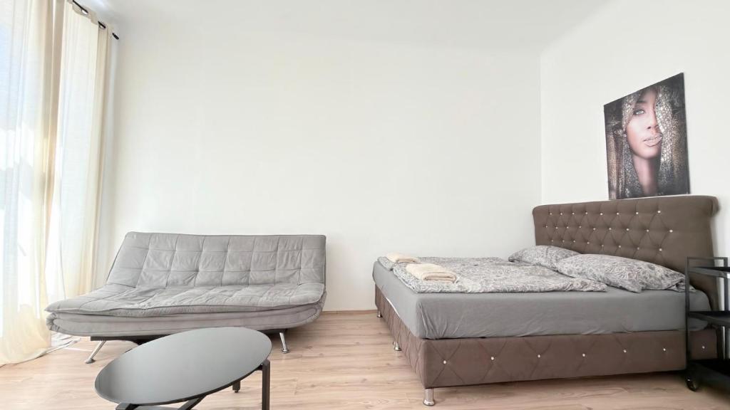 Cozy Studio Near U3 Station