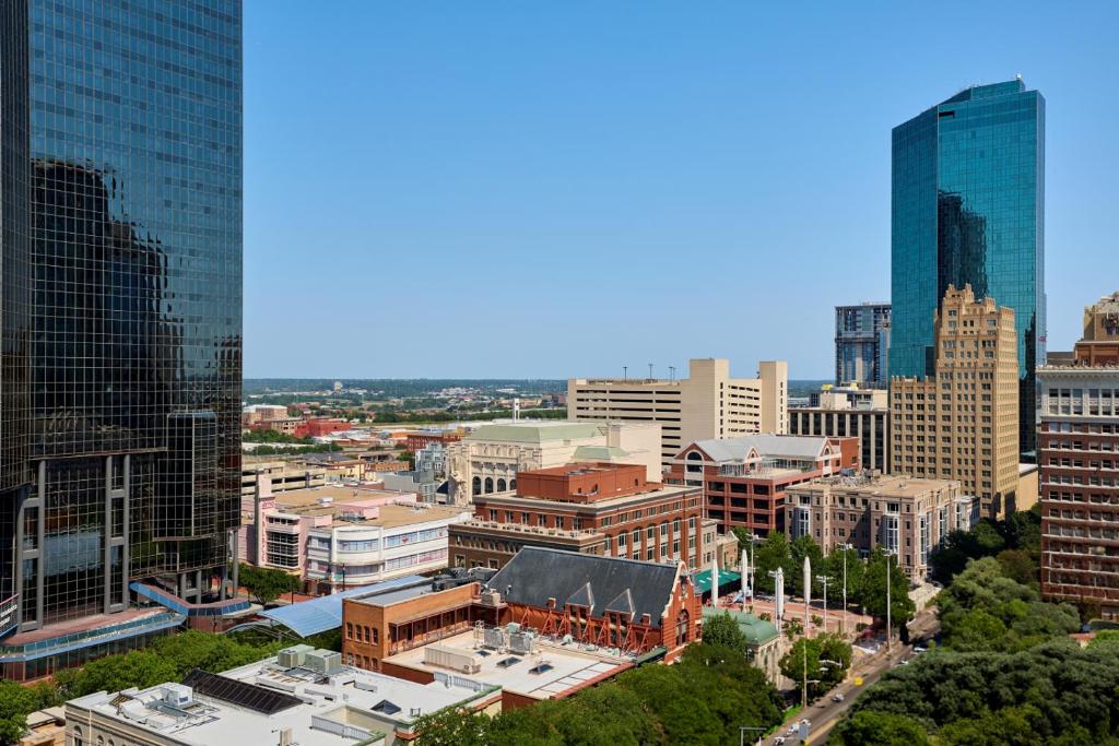 The Worthington Renaissance Fort Worth Hotel - 