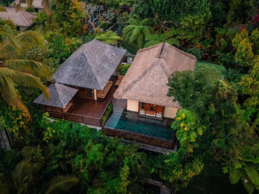 Signature Pool Villa