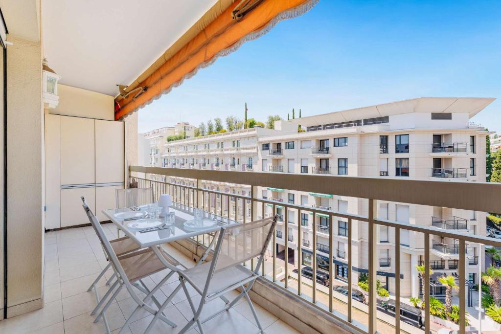 Le Ferrie Croisette - Carlton Plage & Mer