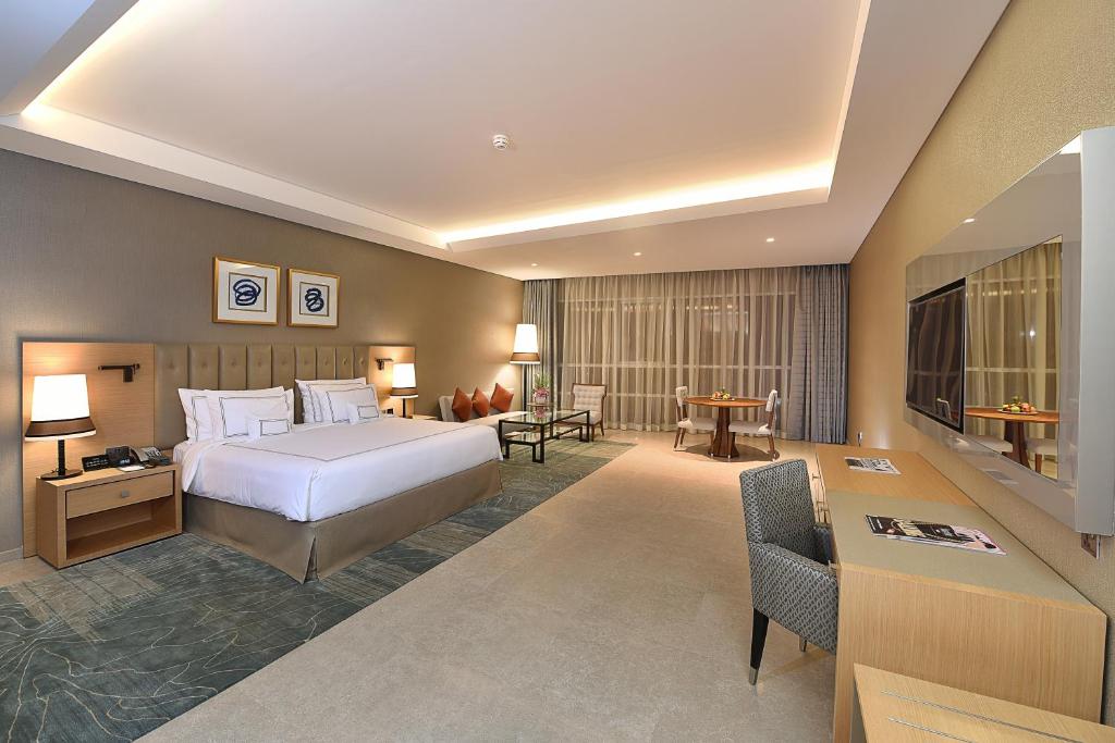 لابی و فضای عمومی Grand Cosmopolitan Hotel - تصویر ۵