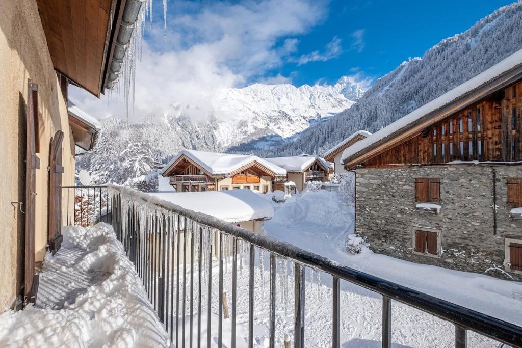 Chalet La Chapelle aux pieds des pistes