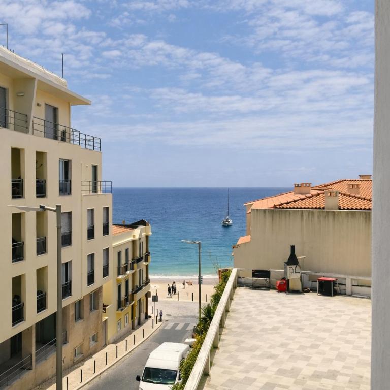 Sesimbra Beach Studio
