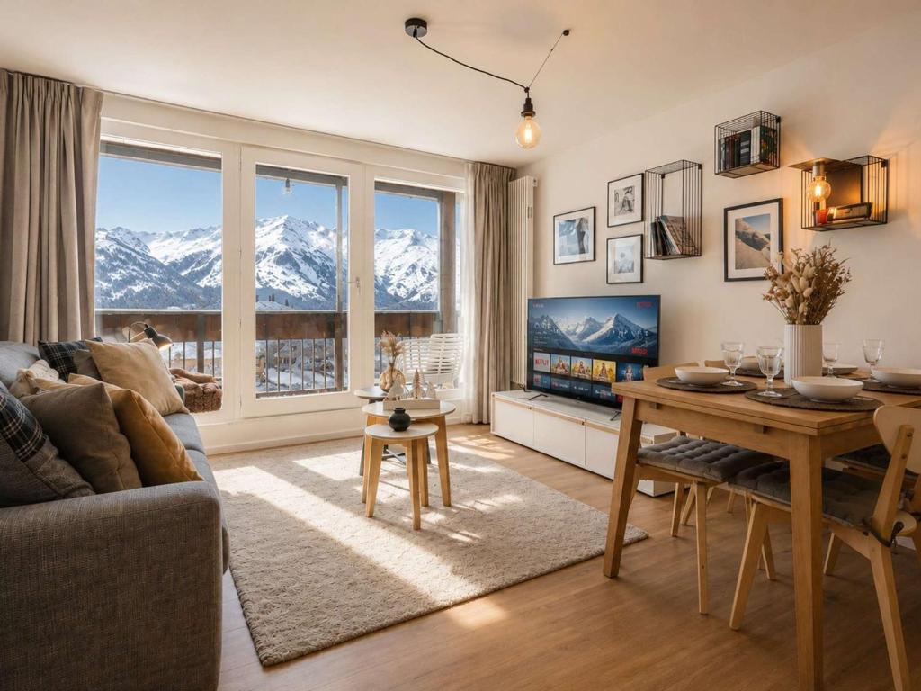 Appartement rénové 47m² - 6 pers, proche pistes et commodités, quartier animé, parking inclus