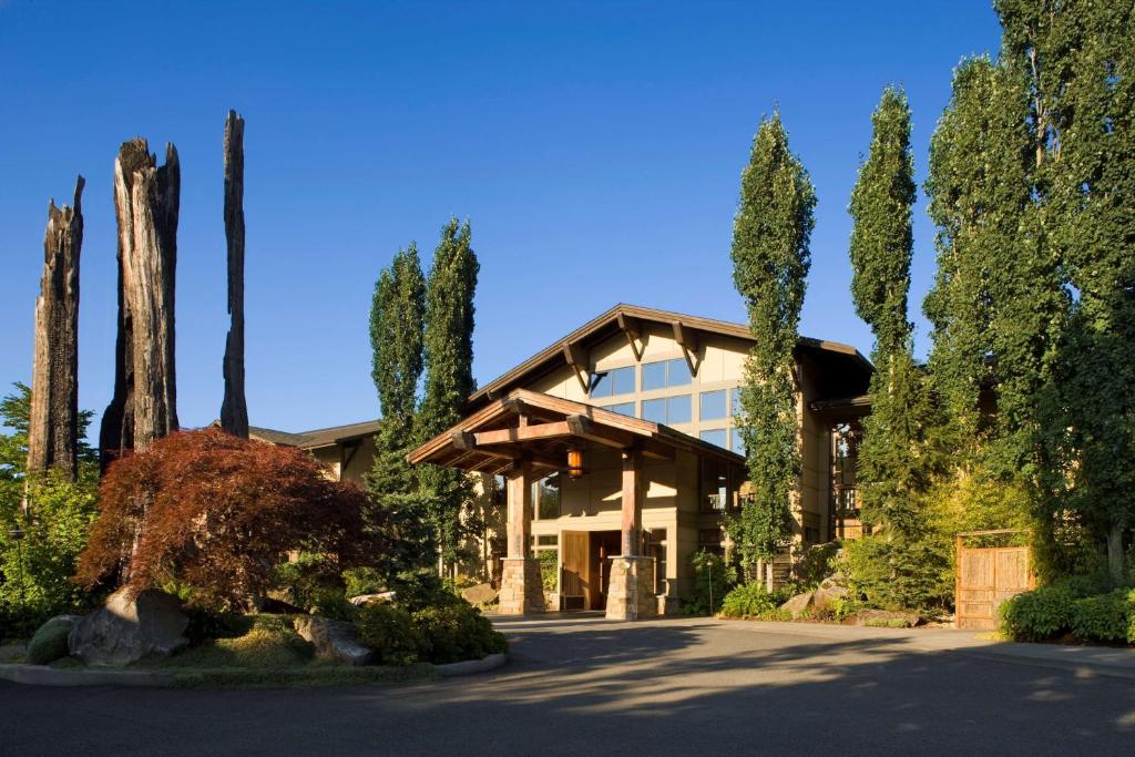 Willows Lodge - Housity