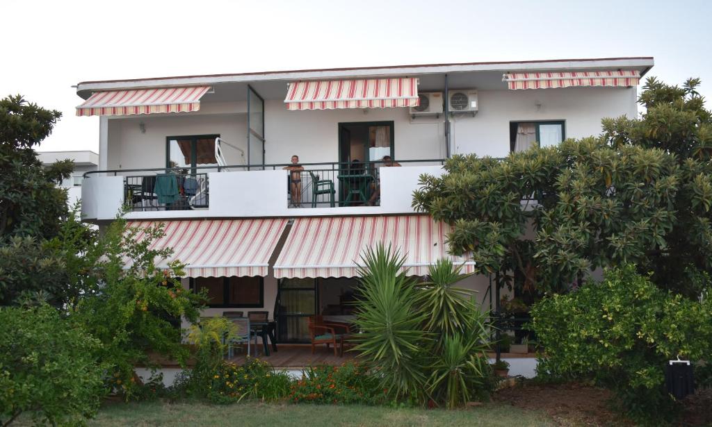 Trogirsunset Apartments - since 2000