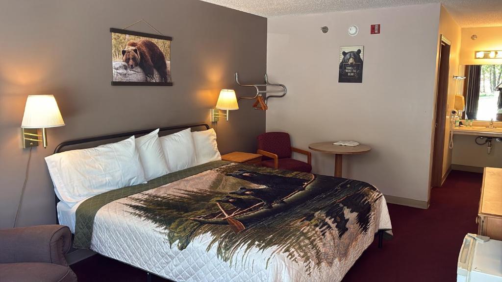 Ozark Valley Inn - 