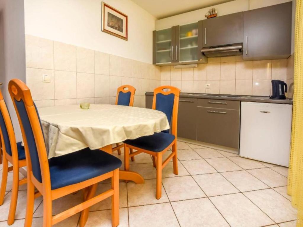 Aurel Suites - Classic Comfort Two Bedroom Balcony