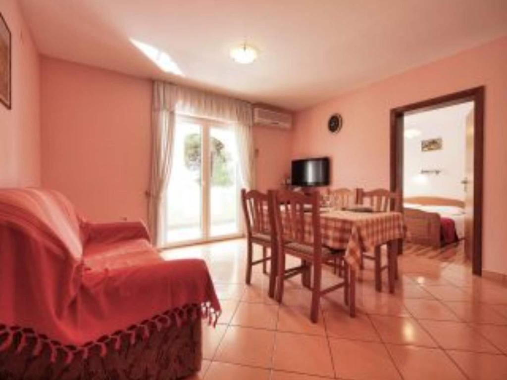 Apartment Stefani - one bedroom apartment with sea view and terrace A1