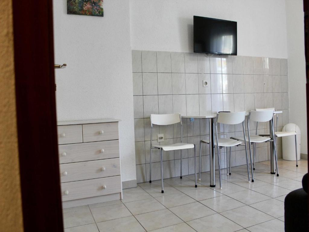 Apartments Jozo Ba ka Voda - Comfort One Bedroom Apartment with Balcony and Mountain View