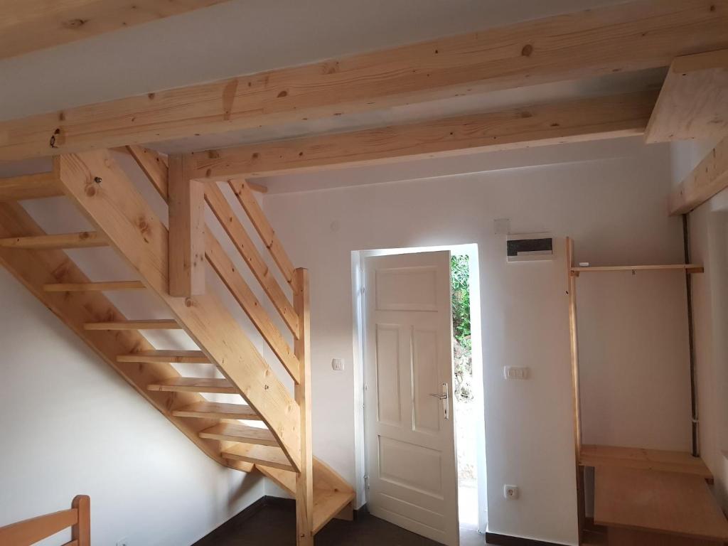 Apartments Trojanovi - Duplex Studio Apartment with Terrace
