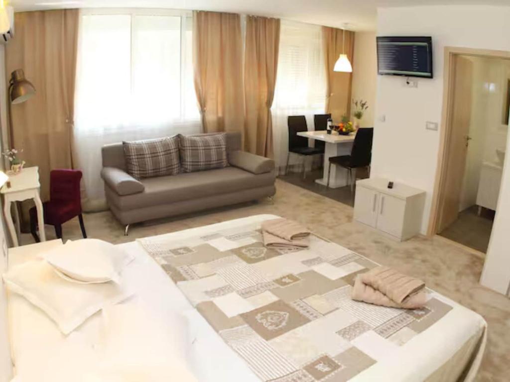 Miracle Apartments Split - Superior Studio Apartment NEW