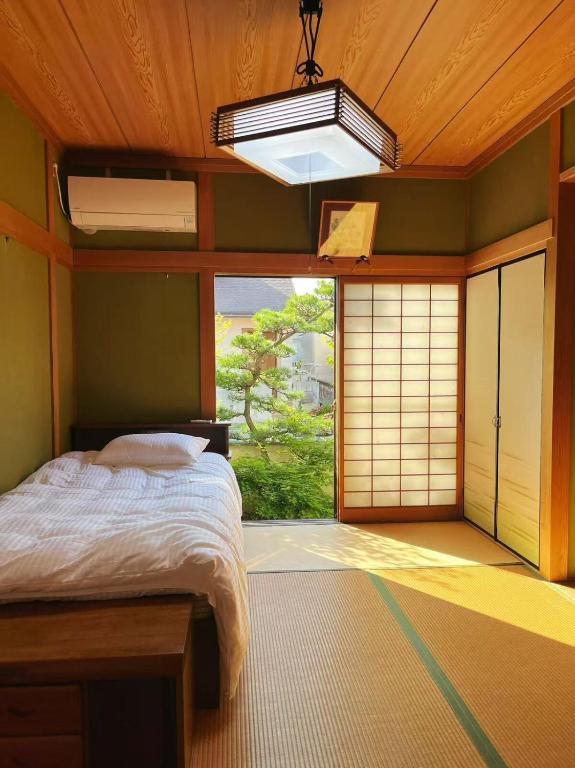 庭園付き本格和風邸宅