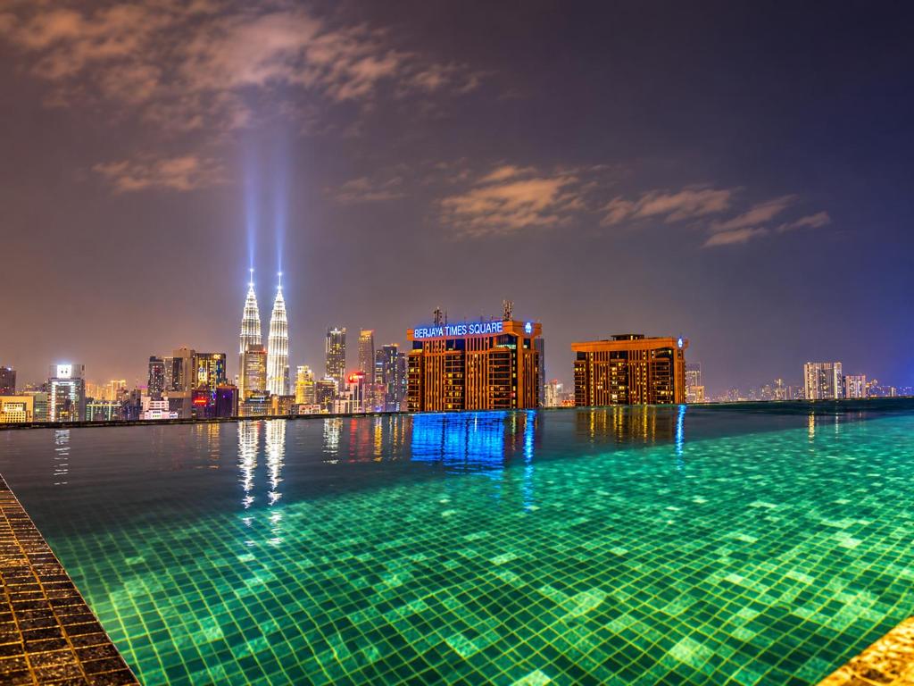 فضای داخلی Lucentia suite klcc by Royce place در کوالالامپور - تصویر ۳