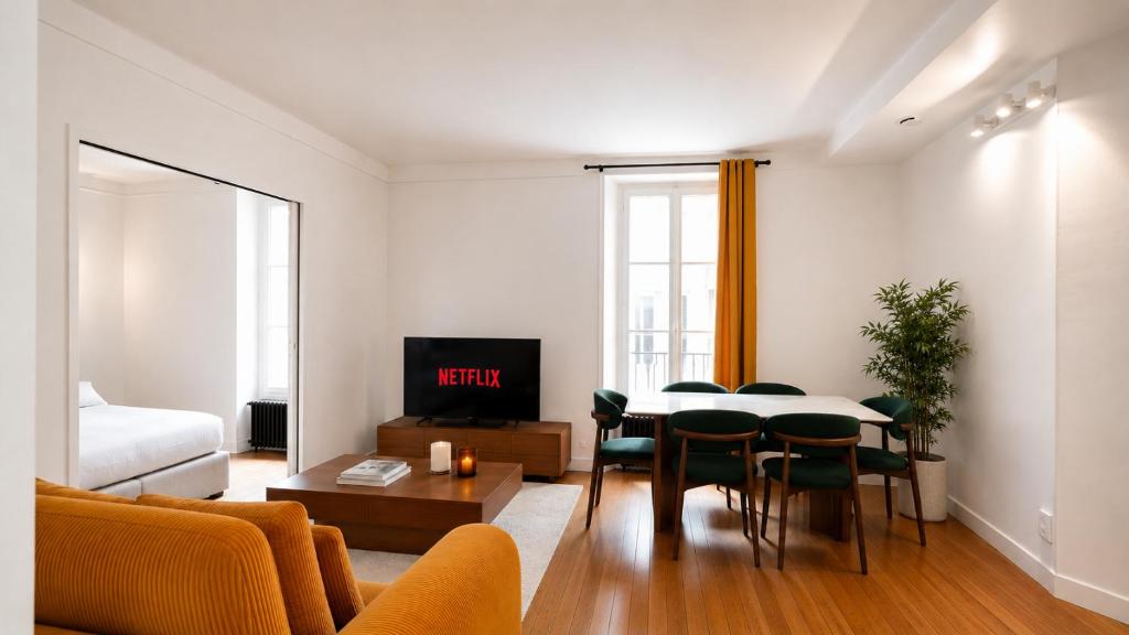 Invalides Stylish 2 Bedroom Apartment with Netflix