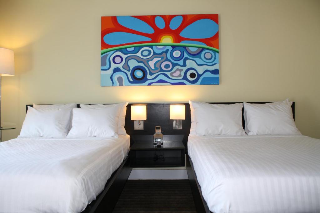 Hotel Current - Deluxe Double Room With Two Double Beds
