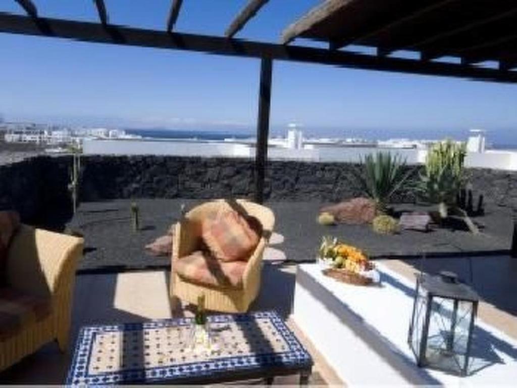 Holiday Home Bungalow mit geräumiger Terrasse by Interhome
