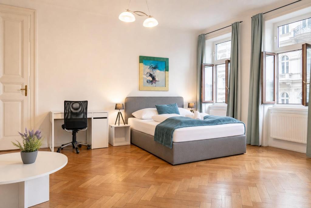 Lovely 2BR Apt, Near AKH, Perfect for short & Longstays