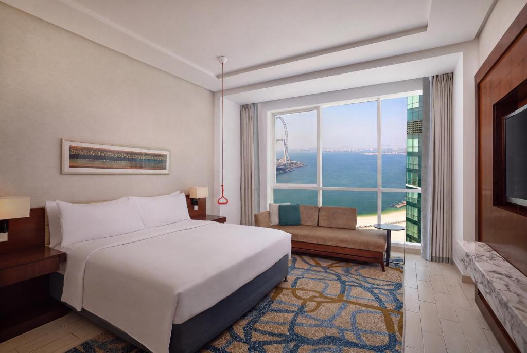 DoubleTree by Hilton Dubai Jumeirah Beach - 