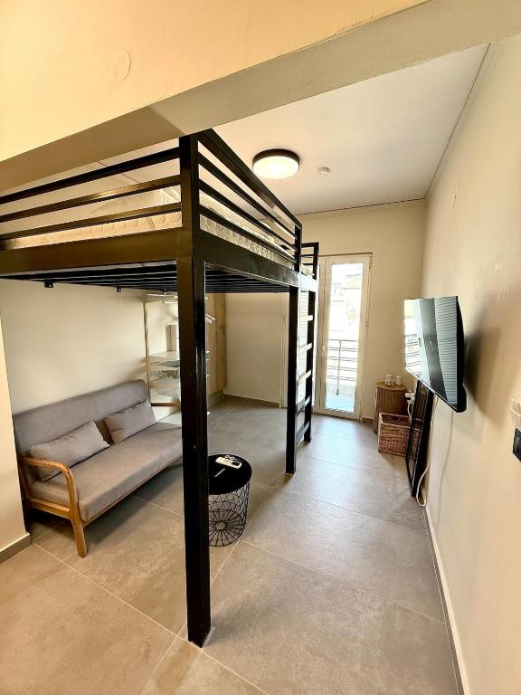 NESTORA - Apartment in the Center of Chania