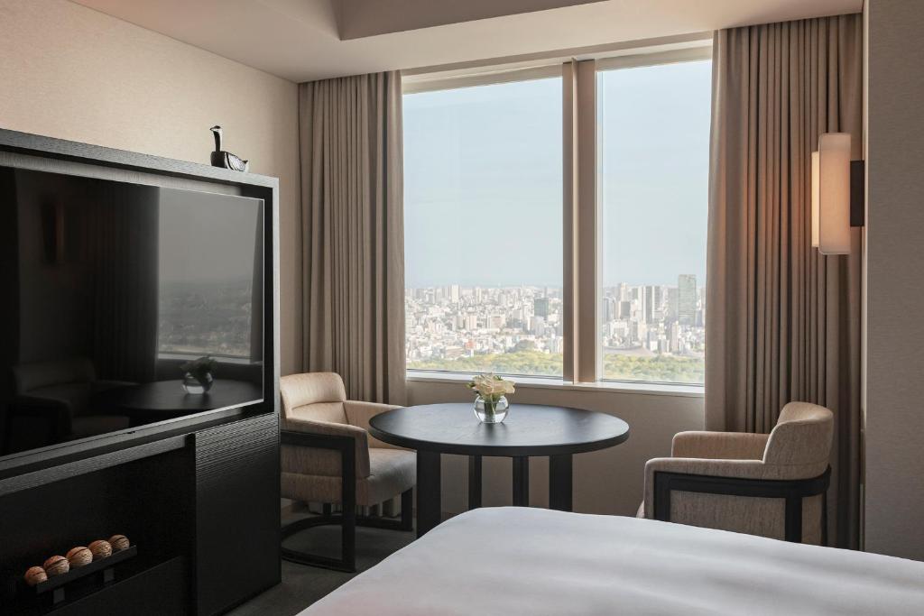 King Room with City View