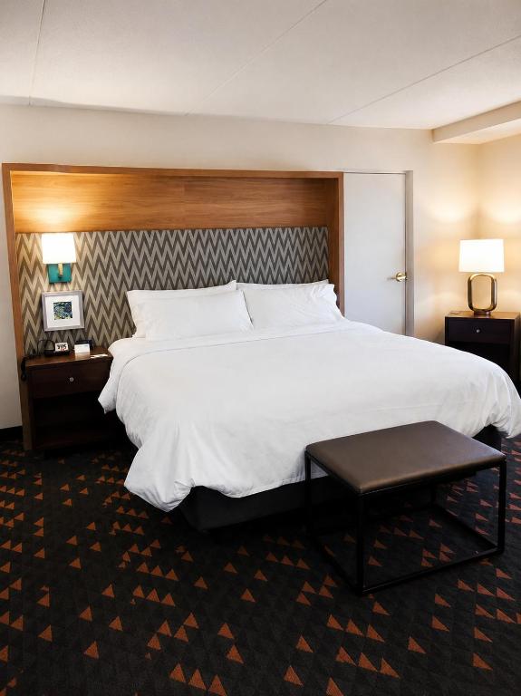 Holiday Inn Hotel & Suites Ann Arbor University of Michigan Area, an IHG Hotel - 