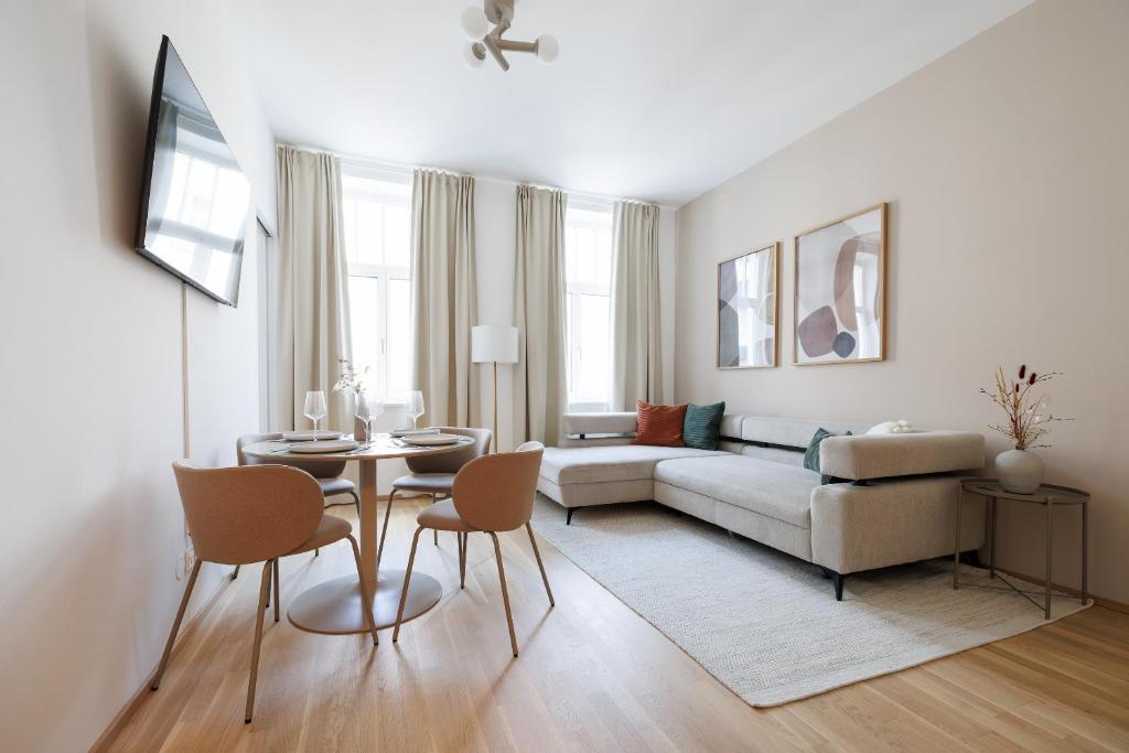 Ruhelage im neu renovierten Altbau, 20 Minuten ins Zentrum