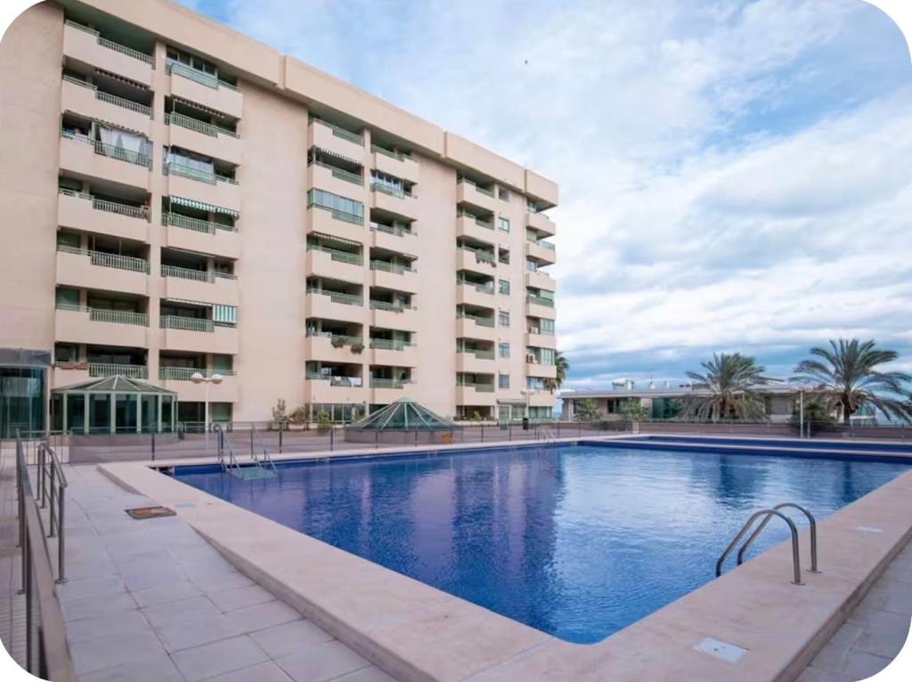 Patacona Beach Apartment Pool, Terrace, Wi-Fi