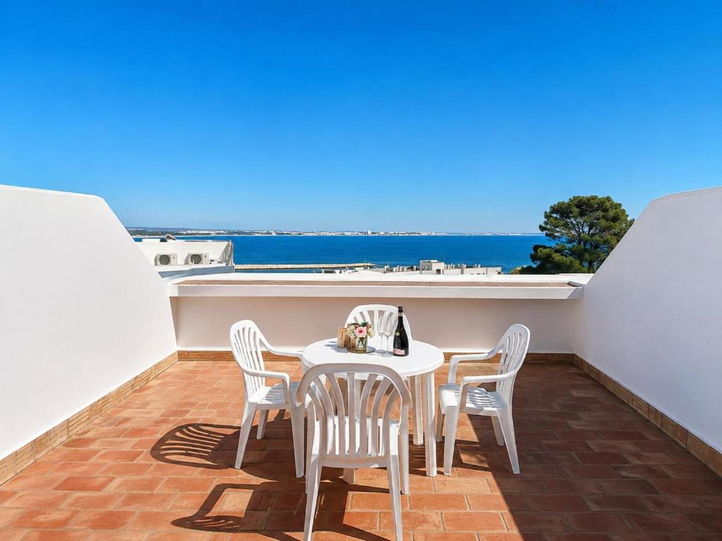 DUPLEX COM VISTA MAR E SOLARIO PRIVATIVO 6 Px