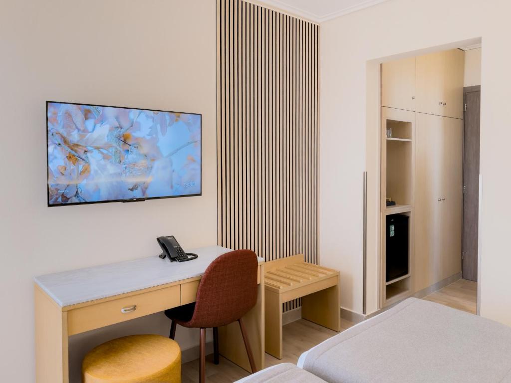 Acropol Hotel - Comfort Double Or Twin Room With Balcony