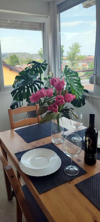 Val Boutique Apartment Terrace & Free Parking
