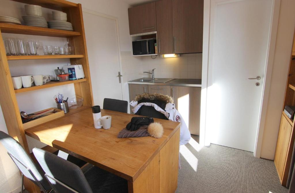 Résidence Reine Blanche - APPARTEMENT CHARMANT ET BIEN EQUIPE POUR 4 PERSONNES ENTREE DE STATION MAE-7702