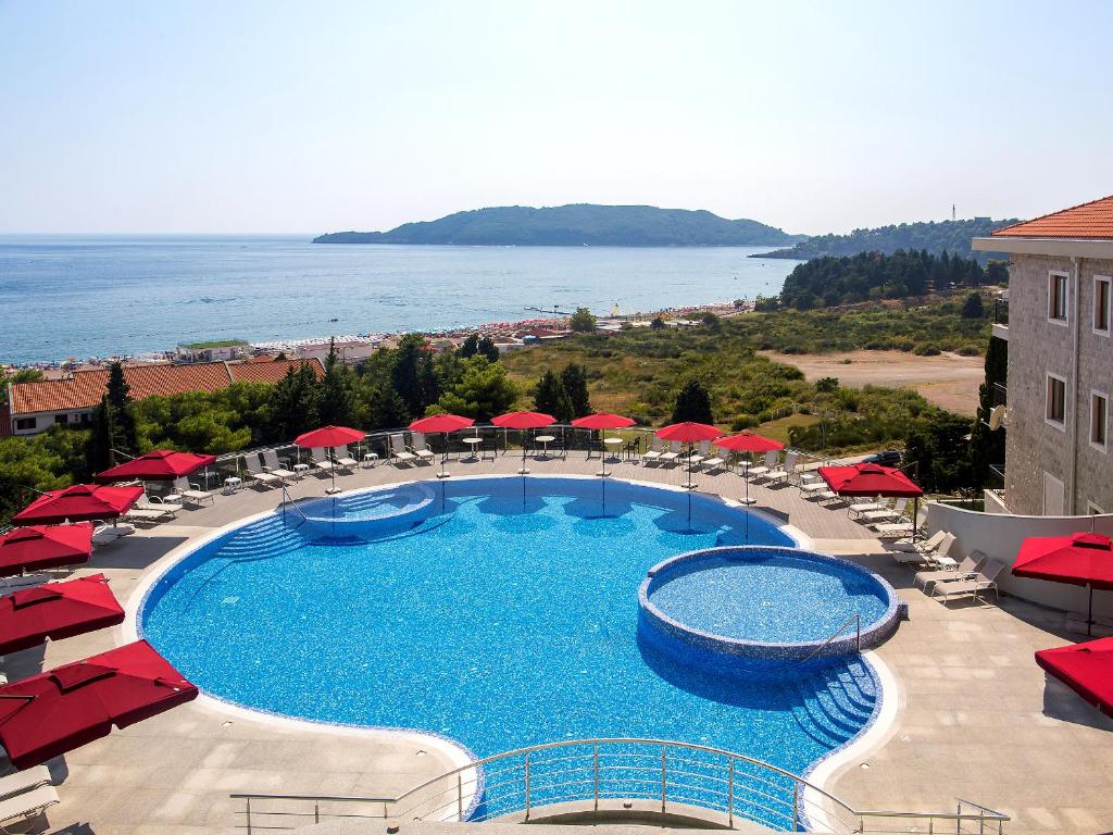 A view of the pool at ApartHotel Belvedere Residence Becici Budva or nearby